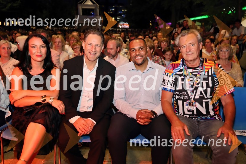  ... ;  John Denhof, direktor podjetja Subtle Insights;  Marcos  Tavares, nekdanji nogometaš, NK Maribor;  Vladimir  Rukavina Gogo, direktor Narodnega doma Maribor ter direktor Festivala Lent Festival Lent 2025, otvoritev