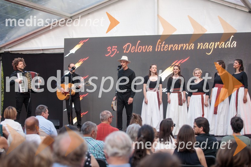 35. kresnika prejela Ana Schnabl