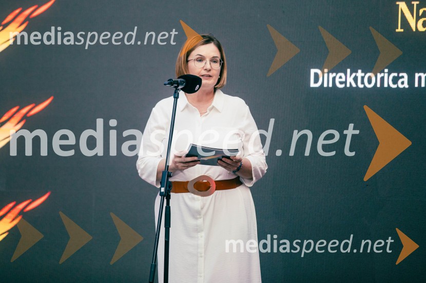  Nataša  Luša, direktorica družbe Delo d.o.o.35. kresnika prejela Ana Schnabl