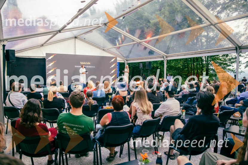 35. kresnika prejela Ana Schnabl