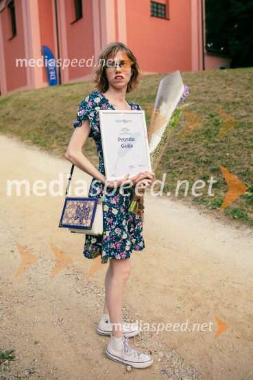  Petruša Golja, literarna kritičarka35. kresnika prejela Ana Schnabl