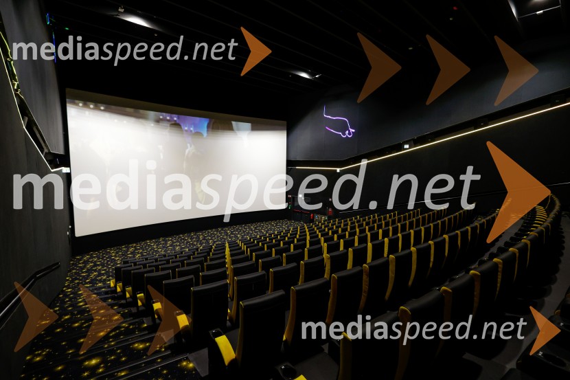 ODISEJA odpira svoja vrata