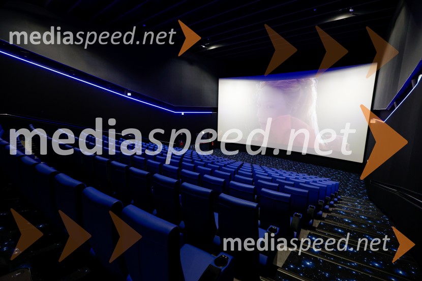 ODISEJA odpira svoja vrata