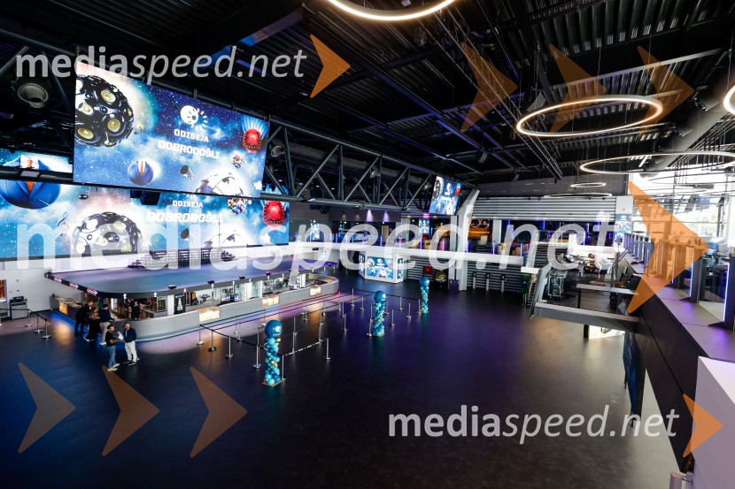 ODISEJA odpira svoja vrata