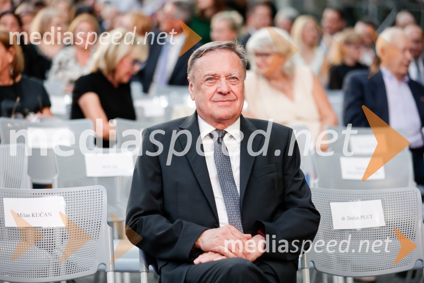  Zoran Janković, župan, Mestna občina LjubljanaOsrednja slovesnost ob 34. dnevu državnosti na Kongresnem trgu