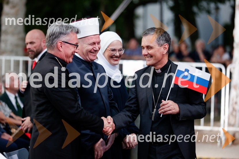 Osrednja slovesnost ob 34. dnevu državnosti na Kongresnem trgu