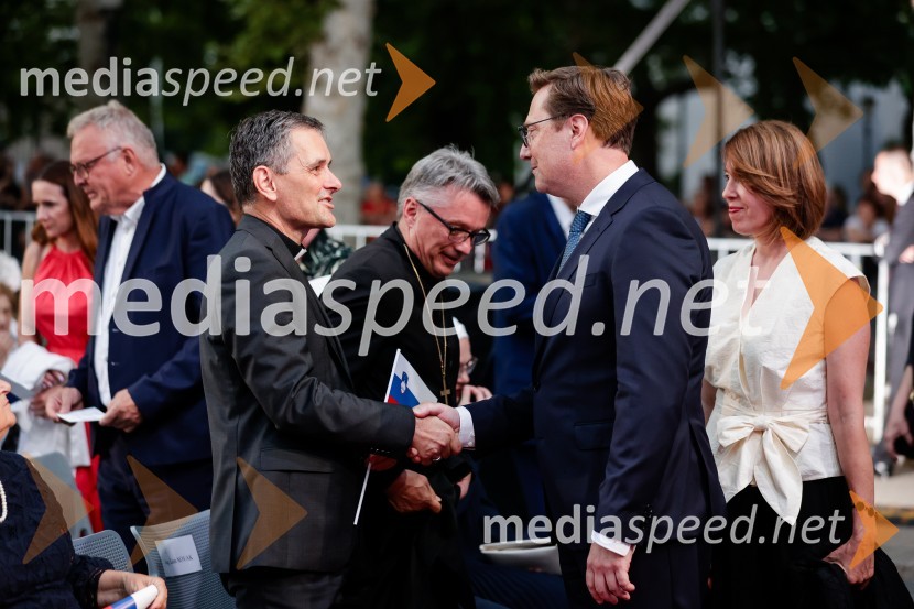 Osrednja slovesnost ob 34. dnevu državnosti na Kongresnem trgu