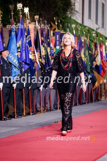 mag. Urška Klakočar Zupančič, predsednica Državnega zbora RS, podpredsednica, Gibanje SvobodaOsrednja slovesnost ob 34. dnevu državnosti na Kongresnem trgu