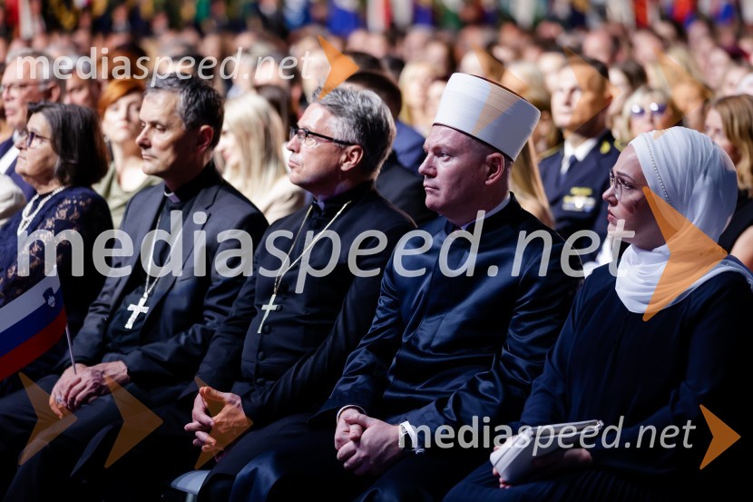 Osrednja slovesnost ob 34. dnevu državnosti na Kongresnem trgu