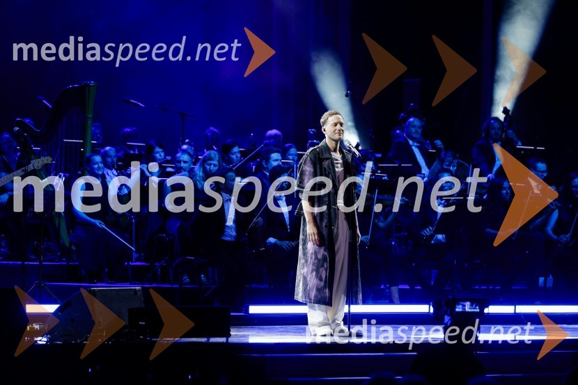  Klemen Slakonja, igralec, komik in TV voditeljOsrednja slovesnost ob 34. dnevu državnosti na Kongresnem trgu