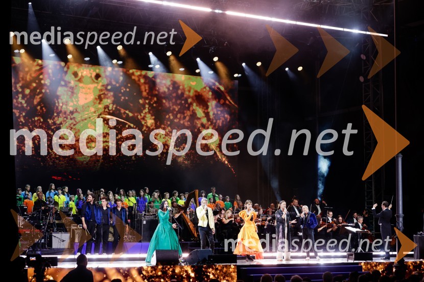 Osrednja slovesnost ob 34. dnevu državnosti na Kongresnem trgu