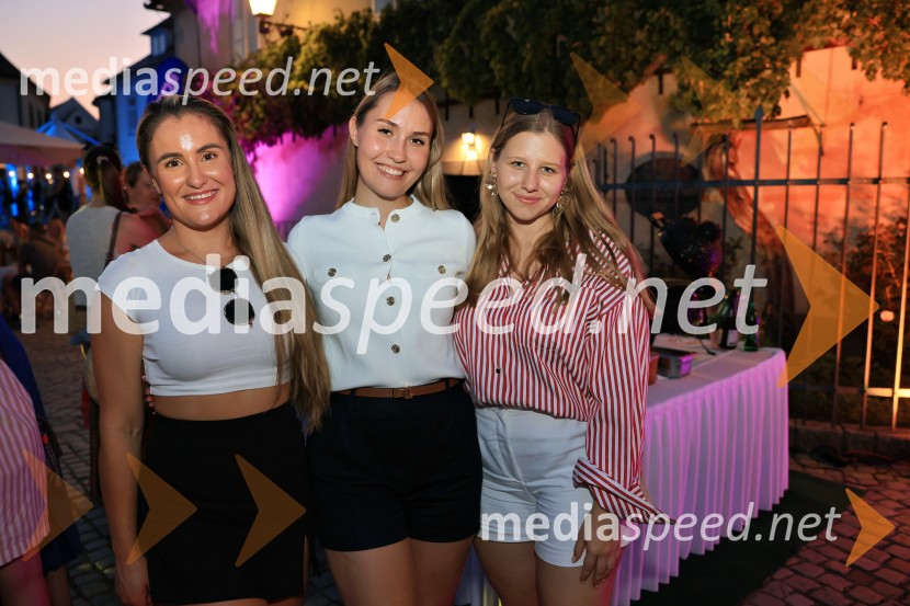  ... ;  Klara Šmigoc, finalistka Miss Slovenije 2022;  ... Vinsko LENTanje 2025 - torek