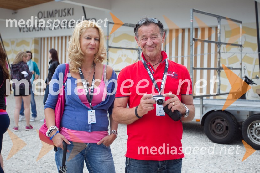 prof. dr. Vasilka Sancin, Pravna fakulteta Univerze v Ljubljani;  ... Poslovil se je prvi urednik Slovenskih novic Tine Guzej