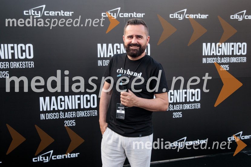  Janko Simon Klanfer, urednik, Radio FantasyVeliki koncert Magnifica ob 15-letnici Citybanda