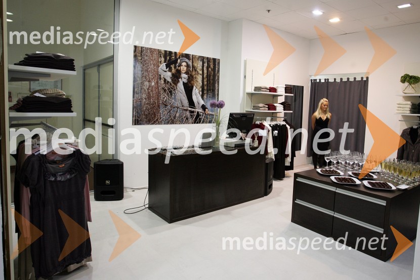 Rašica, prodajalna v EuroparkuRašica, otvoritev prodajalne v Europarku