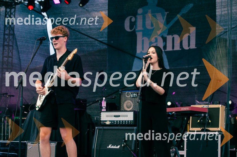  Jan Gregorka, glasbenik, skupina Magnifico;  ... Veliki koncert Magnifica ob 15-letnici Citybanda