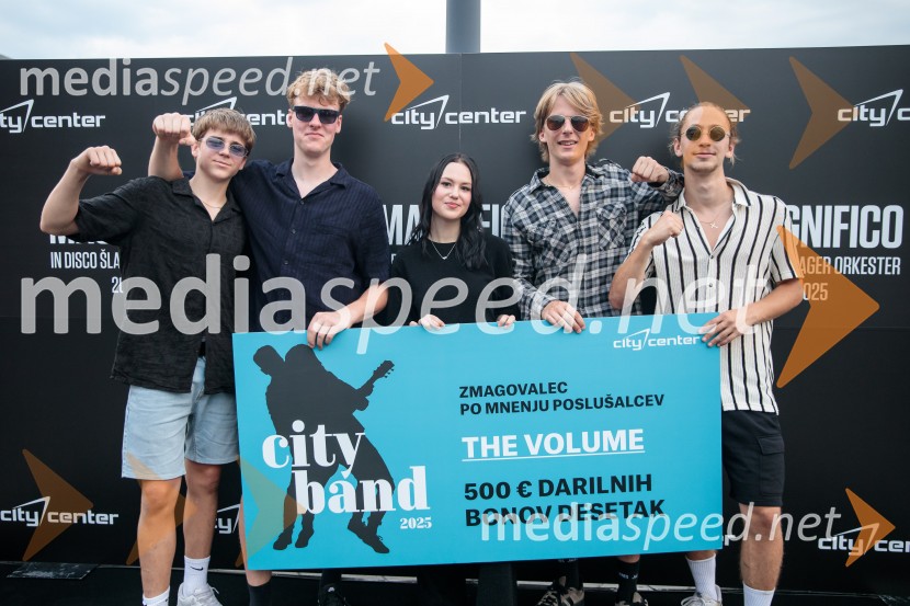  ... ;  ... ;  Zara Kregar;  ... ;  ... Veliki koncert Magnifica ob 15-letnici Citybanda