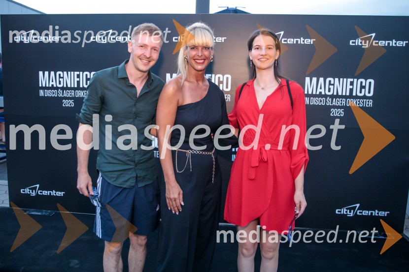  ... ;  Darja Lesjak, center manager, Citycenter Celje;  ... Veliki koncert Magnifica ob 15-letnici Citybanda