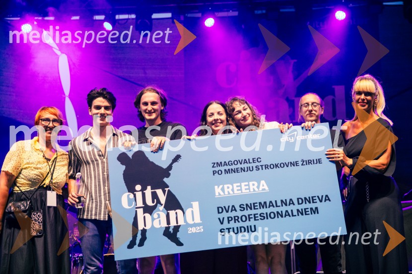  Nena Horvat, vodja marketinga Citycenter Celje;  ... ;  ... ;  ... ;  ... ;  ... ;  Darja Lesjak, center manager, Citycenter CeljeVeliki koncert Magnifica ob 15-letnici Citybanda