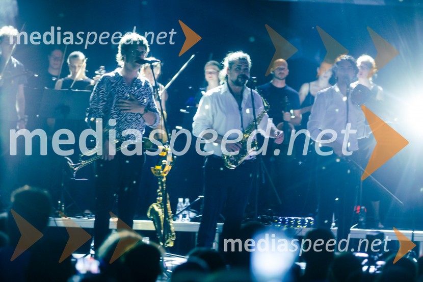  Luka Ipavec, glasbenik, skupina Manouche;  Matej  Kužel, saksofonist, Momento Cigano;  Matija Krečič, violinist in skadatelj, Momento CiganoVeliki koncert Magnifica ob 15-letnici Citybanda