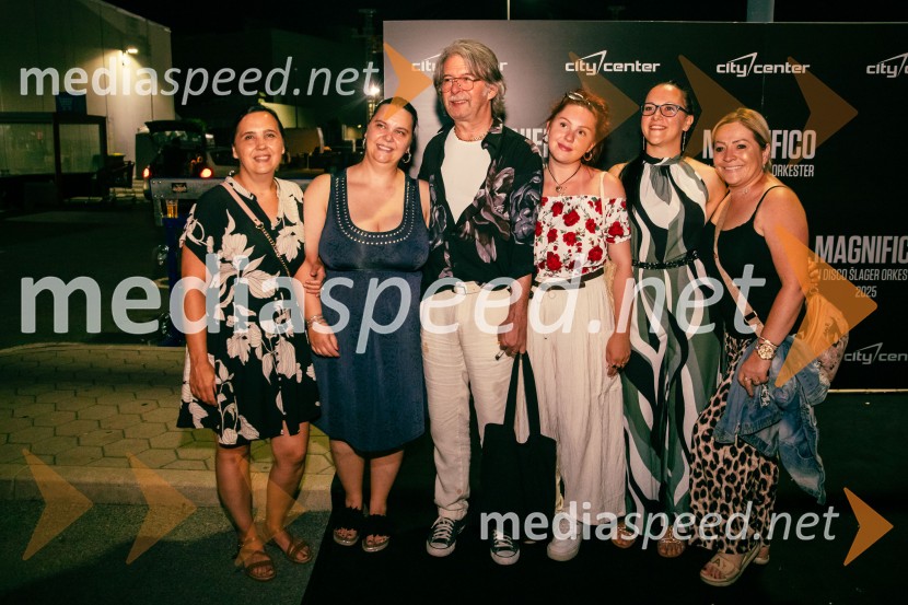  ... ;  ... ;  Robert Pešut - Magnifico, glasbenik;  ... ;  ... ;  ... Veliki koncert Magnifica ob 15-letnici Citybanda