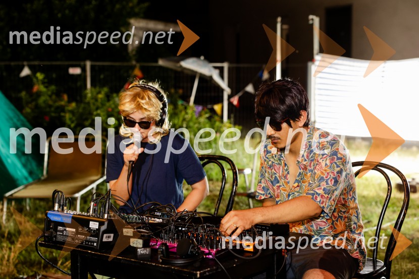 1977, premiera v amfiteatru SNG Nova Gorica