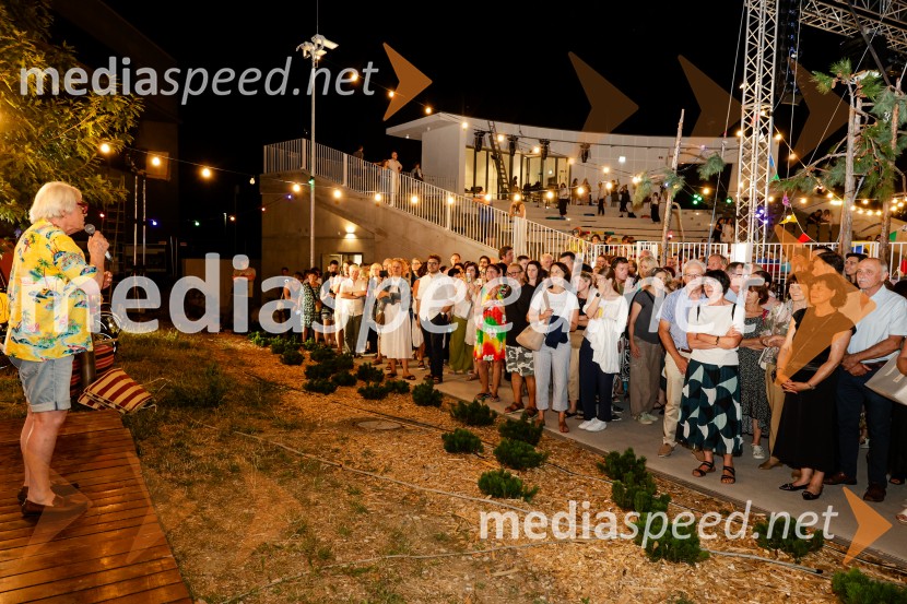 1977, premiera v amfiteatru SNG Nova Gorica