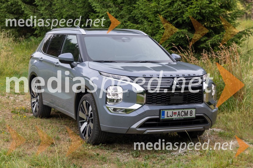 MITSUBISHI Outlander PHEV Instyle