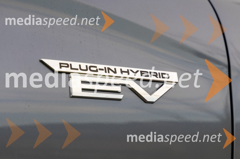 MITSUBISHI Outlander PHEV Instyle