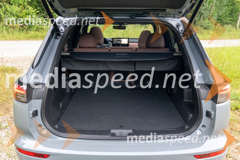 MITSUBISHI Outlander PHEV Instyle