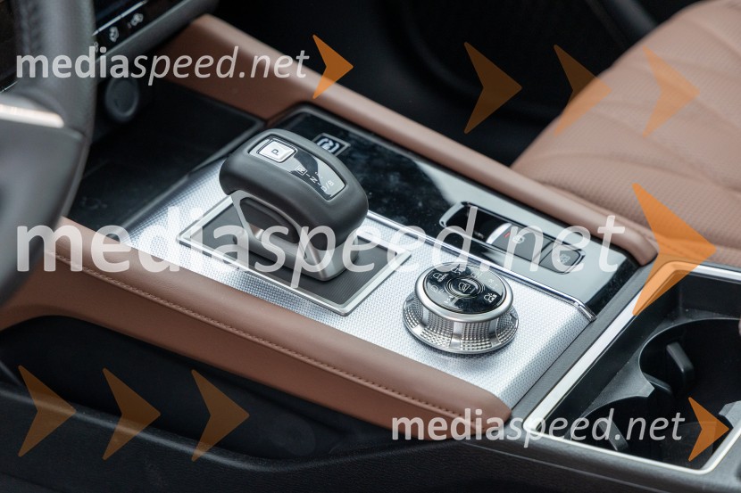 MITSUBISHI Outlander PHEV Instyle