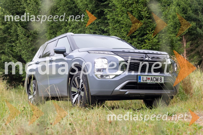 MITSUBISHI Outlander PHEV Instyle