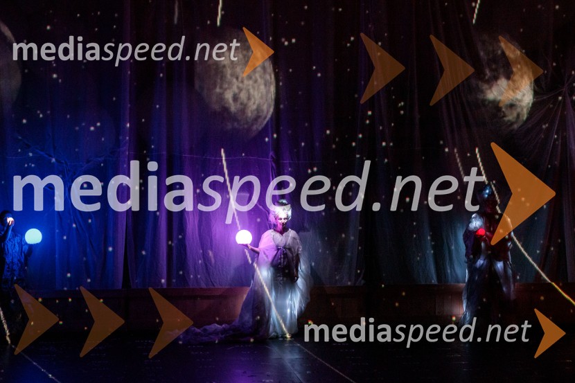  Alba Férnandez-Cano, solistkaLa Fura dels Baus, Joseph Haydn: Stvarjenje na 73. Ljubljana Festivalu