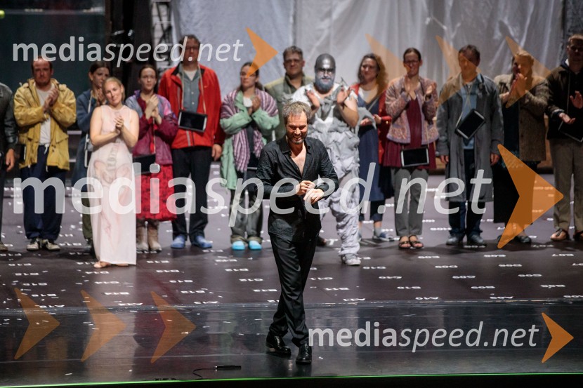  Josep Vicent, dirigentLa Fura dels Baus, Joseph Haydn: Stvarjenje na 73. Ljubljana Festivalu