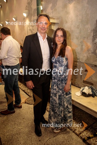  Tomislav Čizmić, predsednik poslovodstva družbe, Telemach Slovenija d.o.o.;  ... La Fura dels Baus, Joseph Haydn: Stvarjenje na 73. Ljubljana Festivalu