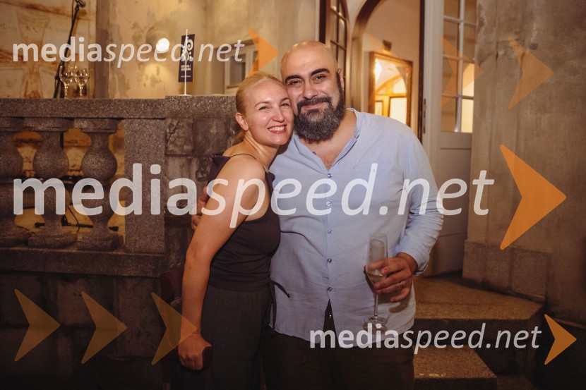  Alba Férnandez-Cano, solistka;  Víctor Sordo, solistLa Fura dels Baus, Joseph Haydn: Stvarjenje na 73. Ljubljana Festivalu