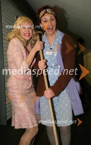 Nataša Tič Ralijan, igralka v vlogi Ana Lize in Lucija Čirović, igralka v vlogi FateParada humorja 2006