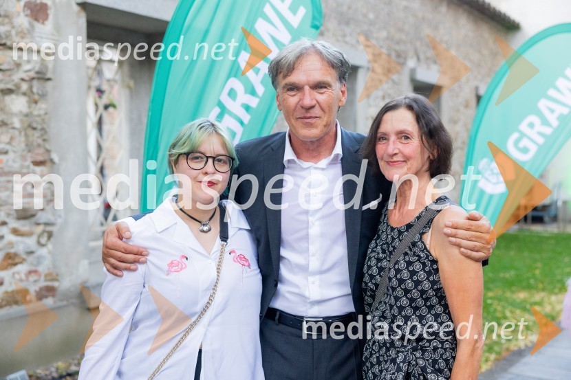  ... ; mag. David Kastelic, predsednik uprave, Grawe zavarovalnica d.d;  ... The Duke Ellington Orchestra, Ljubljana Festival in zavarovalnica Grawe