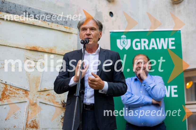 mag. David Kastelic, predsednik uprave, Grawe zavarovalnica d.d;  Darko  Brlek, direktor in umetniški vodja, Festival LjubljanaThe Duke Ellington Orchestra, Ljubljana Festival in zavarovalnica Grawe
