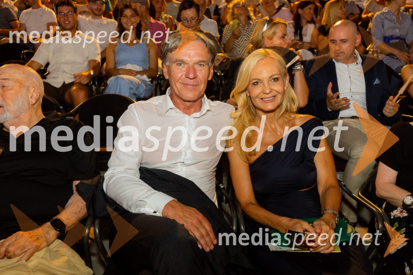 mag. David Kastelic, predsednik uprave, Grawe zavarovalnica d.d; dr. Jerneja Kastelic, direktorica, FarmadentThe Duke Ellington Orchestra, Ljubljana Festival in zavarovalnica Grawe