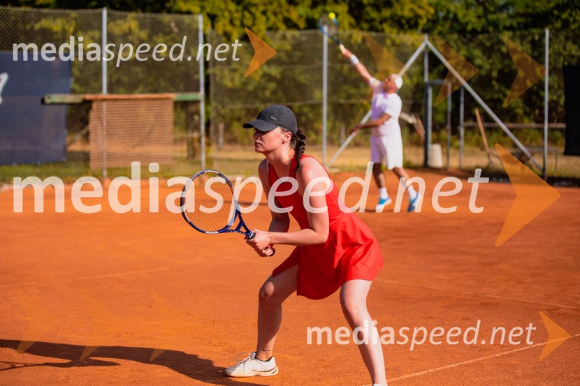 AmCham x Nomago Open teniški turnir in piknik 2025