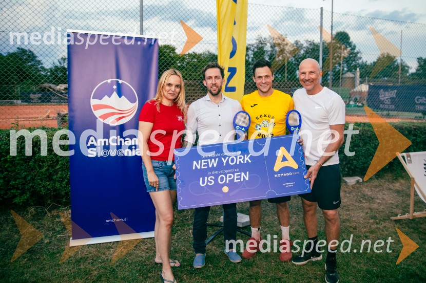  Ajša Vodnik, izvršna direktorica AmCham (Ameriška gospodarska zbornica);  ... ;  ... ;  ... AmCham x Nomago Open teniški turnir in piknik 2025