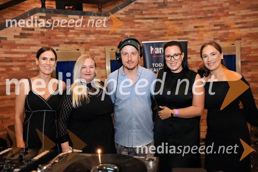 44. festival Melodije morja in sonca, zmagovalec Dare Kaurič