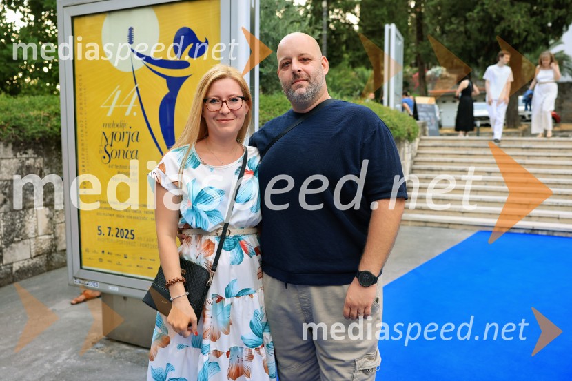 44. festival Melodije morja in sonca, zmagovalec Dare Kaurič