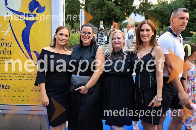  ... ;  Dagmar Pečovnik, vodja hotela Arena Maribor, Eurotas Hoteli;  ... ;  ... 44. festival Melodije morja in sonca, zmagovalec Dare Kaurič