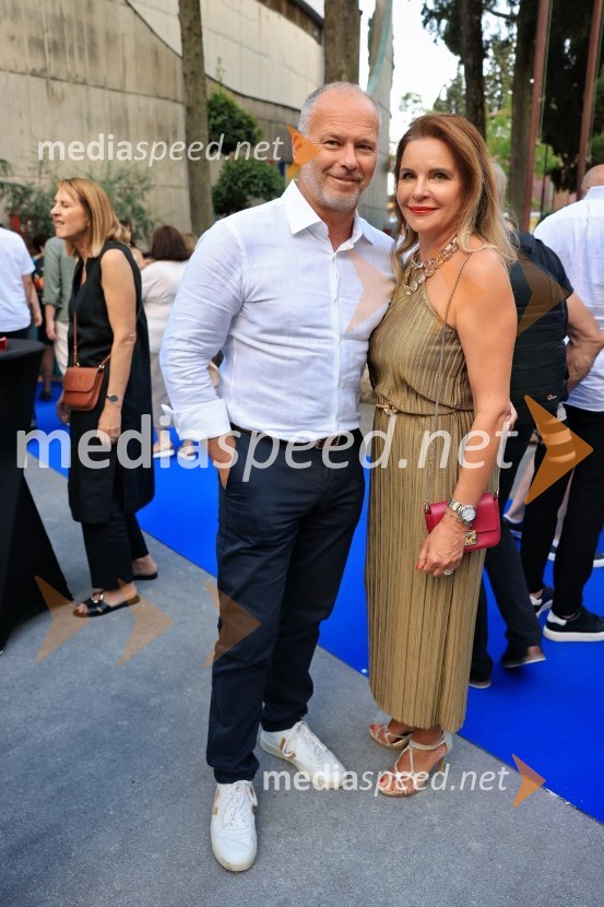 44. festival Melodije morja in sonca, zmagovalec Dare Kaurič