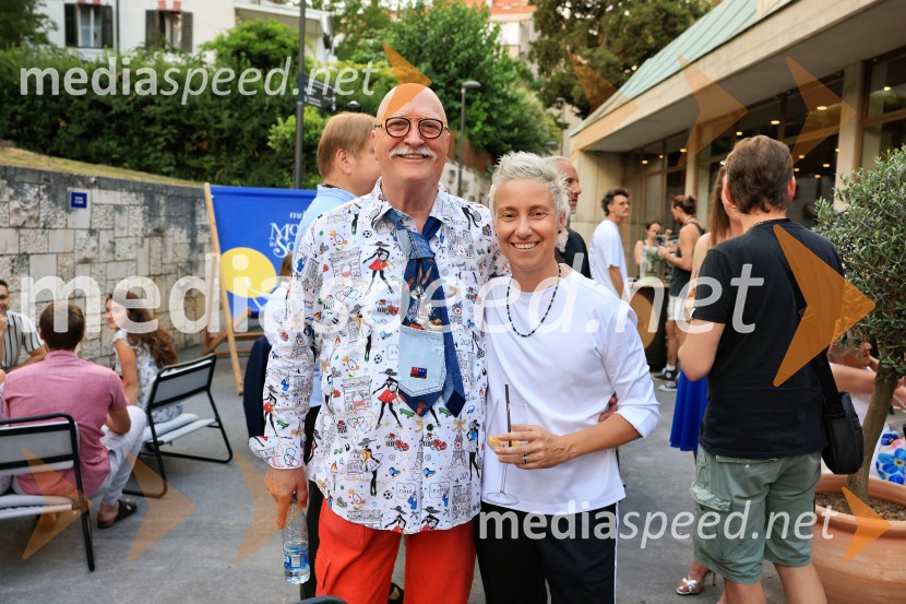  Tulio Furlanič, pevec;  Tatjana Mihelj, pevka44. festival Melodije morja in sonca, zmagovalec Dare Kaurič