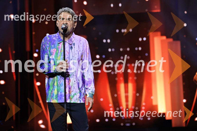  Marko Vuksanovič, pevec, skupina Avtomobili44. festival Melodije morja in sonca, zmagovalec Dare Kaurič