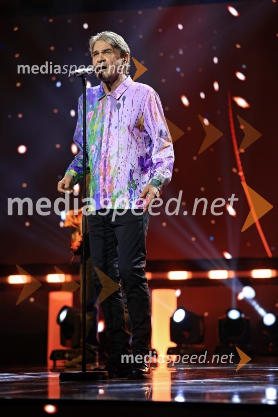  Marko Vuksanovič, pevec, skupina Avtomobili44. festival Melodije morja in sonca, zmagovalec Dare Kaurič