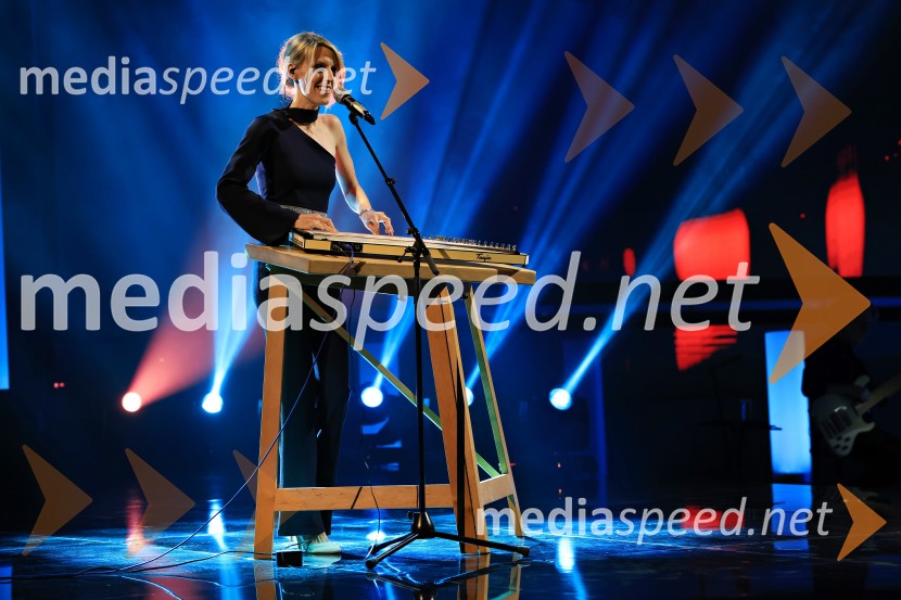  Tanja Lončar, glasbenica44. festival Melodije morja in sonca, zmagovalec Dare Kaurič